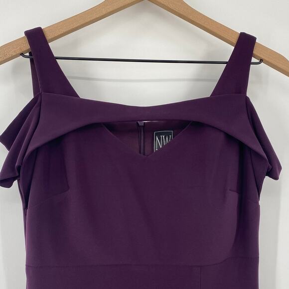 Nightway Maxi Gown V Neck Cold Shoulder Keyhole Neckline A line Purple Womens 8 - Picture 3 of 7